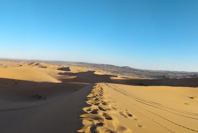 Explore the desert - Practical Details: What to Keep in Mind