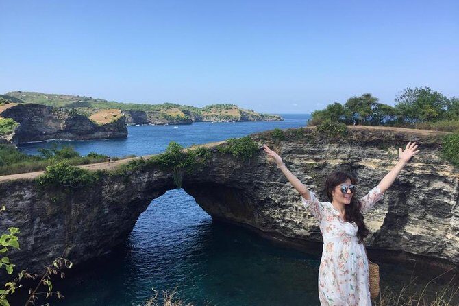 Explore The Nusapenida island In one Day - The Transport and Guide Experience