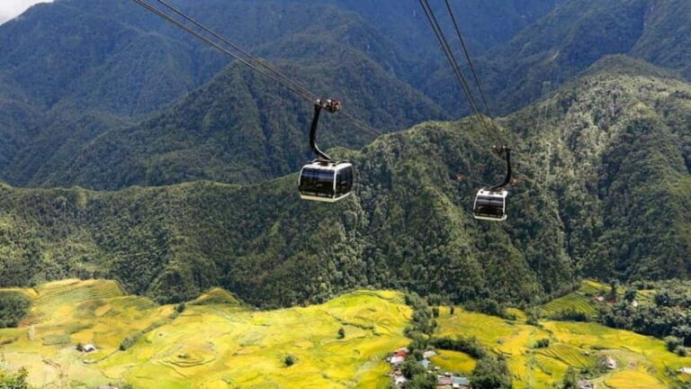 Fansipan: Cable Car Tickets - Getting to the Start Point