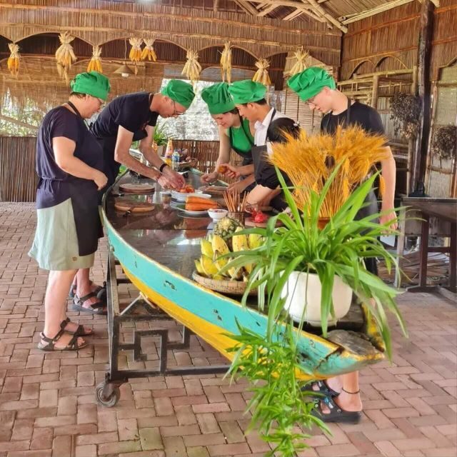 Farming - Local Market - Cooking Class In Tra Que Vegetable - Why This Tour Works for Travelers