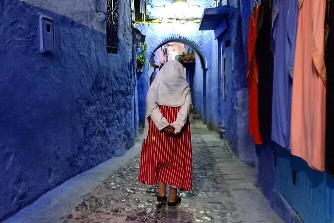 Flying Dress Photography in the chefchaouen - How This Tour Delivers Value