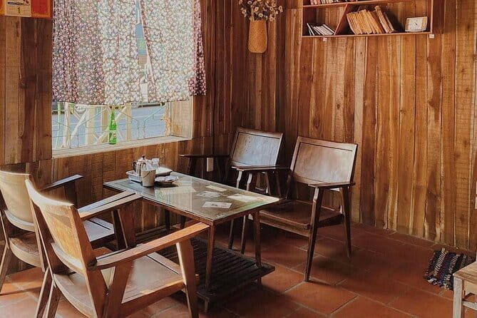 [Free E-sim] Old School Vietnam Cafe Trip in Da Nang - Transportation, Group Size, and Overall Value