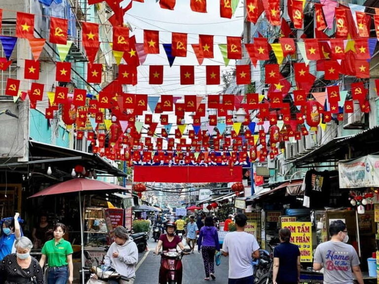 Free E-Sim Saigon Hidden Gems Tour with Local Guide - Authentic Experiences and Real Insights