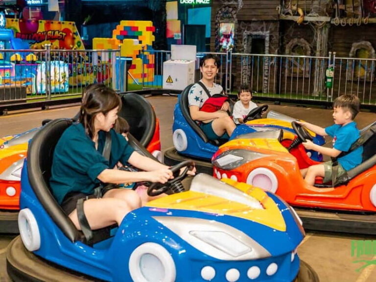 Froggy's Fun Park: Trampolines, Games, VRs, Playground - Who Should Visit Froggys Fun Park?