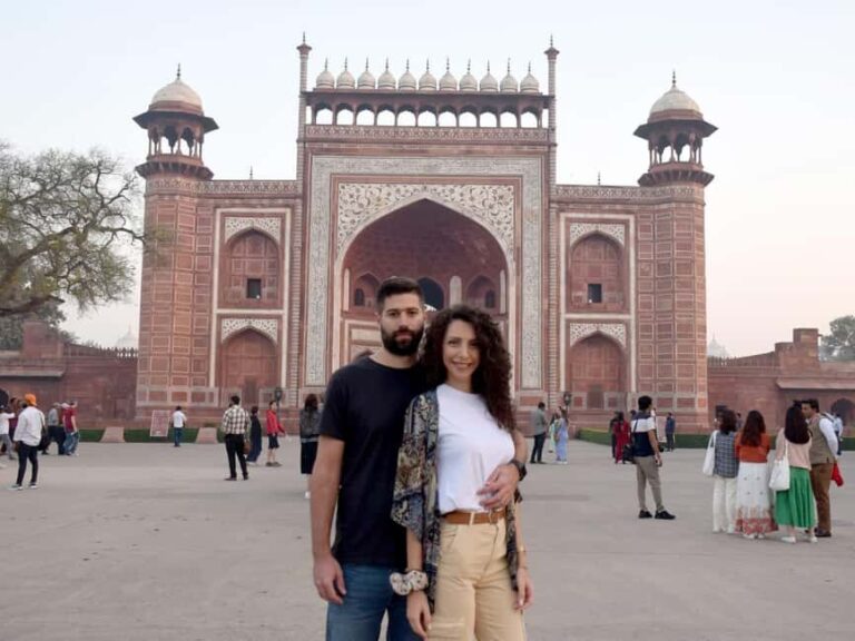 From Agra: Private Taj Mahal & Agra Fort Skip-The-Line Tour - Who Would Enjoy This Tour?