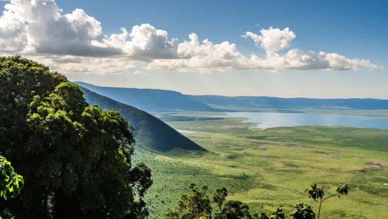 From Arusha:2-Day Tarangire N.P and Ngorongoro Crater Safari - Practicalities and Tips
