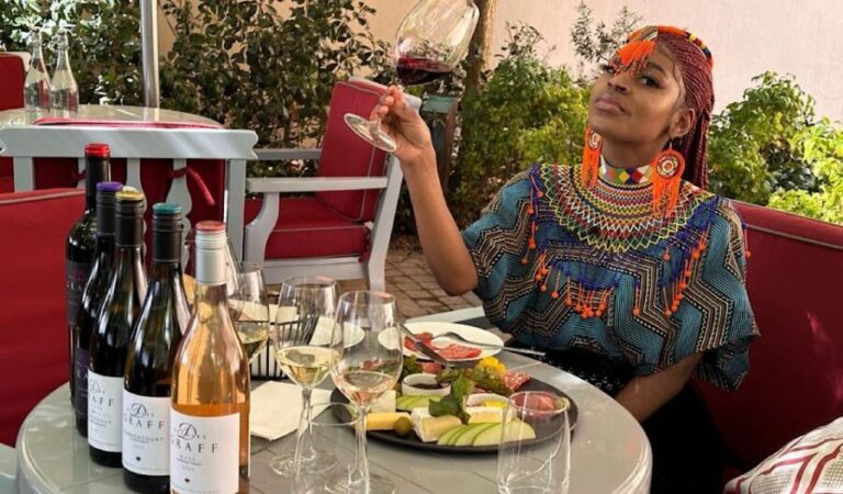 From Cape Town: Cape Winelands Full-Day Private Tour - The Practical Side: Transportation, Price, and Flexibility