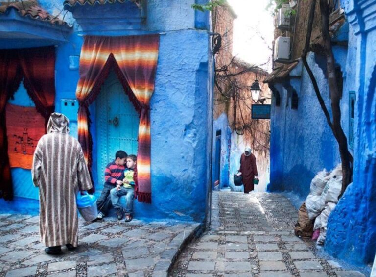 From Casablanca: 3-Day Private Tour to Chefchaouen and Fez - What Makes This Tour Stand Out?