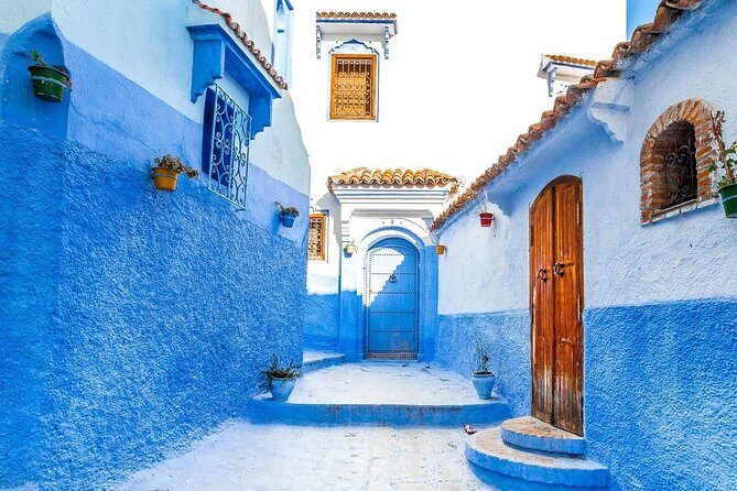 From Casablanca : Chefchaouen ,Tangier and Tetoune by the High Speed Train - Transportation and Logistics