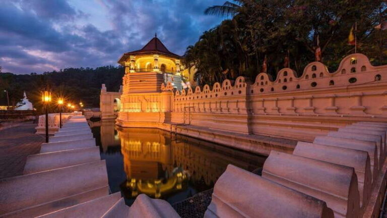 From Colombo - Day Trip to Kandy/ Pinnwala/ Royal Gardens - How the Itinerary Comes Together