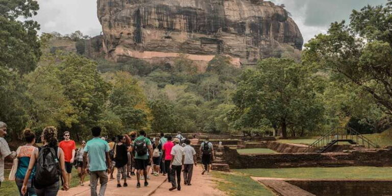 From Colombo: Sigiriya and Dambulla Full-Day Private Tour - What’s Included and What’s Not