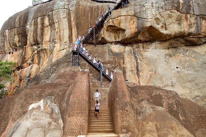 From Colombo: Sigiriya Rock, Dambulla & National park safari - Practical Tips for Your Day