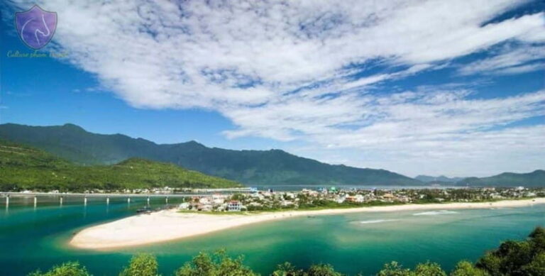 From Da Nang/Hoi An: 2-Day Hue Heritage & Culture Train Tour - Day 1: Sights, Flavors, and Ancient Lands