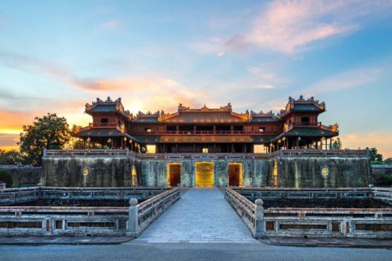 From Da Nang/ Hoi An: Explore Hue City Full Day - Discovering Khai Dinh Mausoleum: A Fusion of Architecture and History