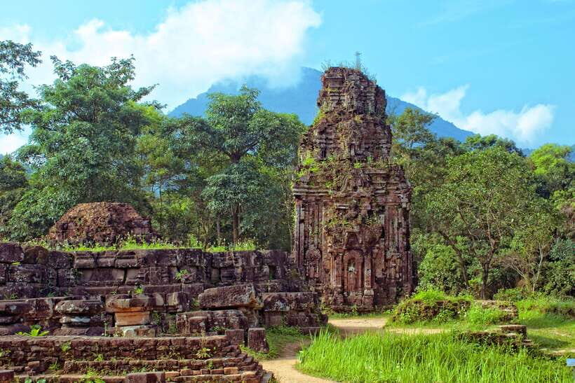 From Da Nang/Hoi An: My Son Sanctuary Half-Day Private Tour - The Practical Side: What’s Included and What’s Not