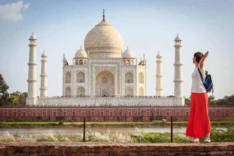 From Delhi: 2-Day Luxury Private Golden Triangle Tour - Day 2: Jaipur’s Architectural Marvels and Cultural Gems