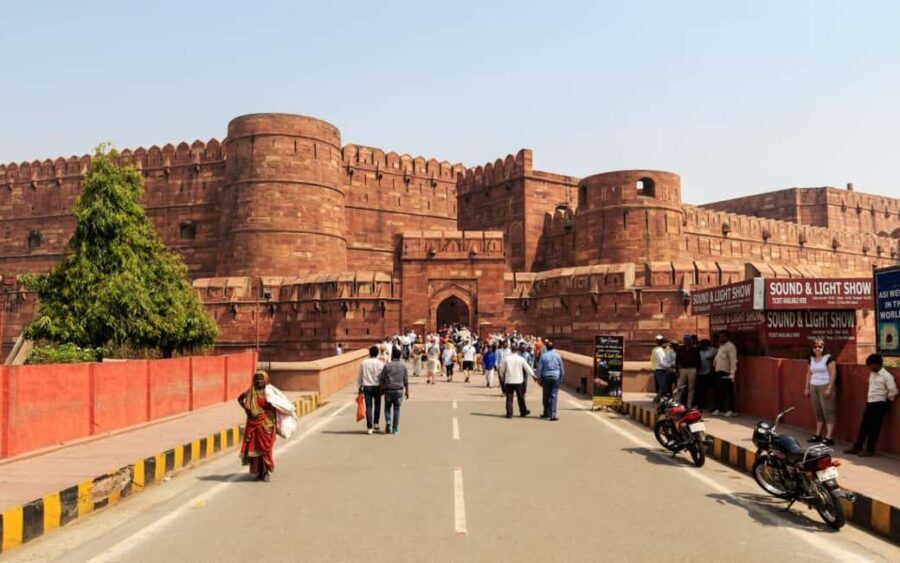 From Delhi: 4-Day Delhi, Agra, Jaipur Golden Triangle Tour - The Practical Side: Transport, Guides, and Flexibility