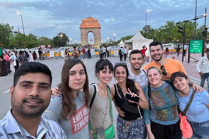 From Delhi: 4 Day Golden Triangle and Tiger Safari Private Tour - Day 2: From Delhi to Agra & Taj Mahal at Sunrise