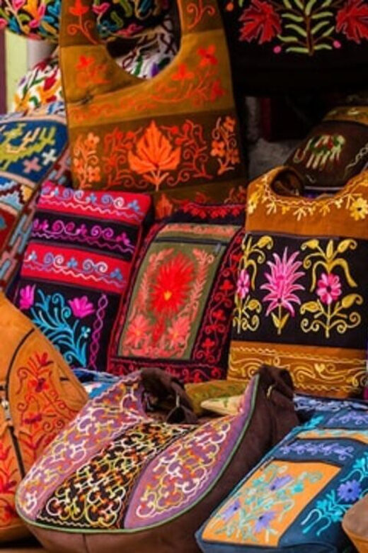 From Delhi/Agra/Jaipur: Half day private shopping tour. - Who Is This Tour Best For?