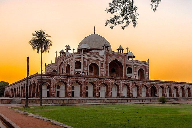 From Delhi Airport: Guided Layover Delhi sightseeing Tour by Cab - Who Should Consider This Tour?