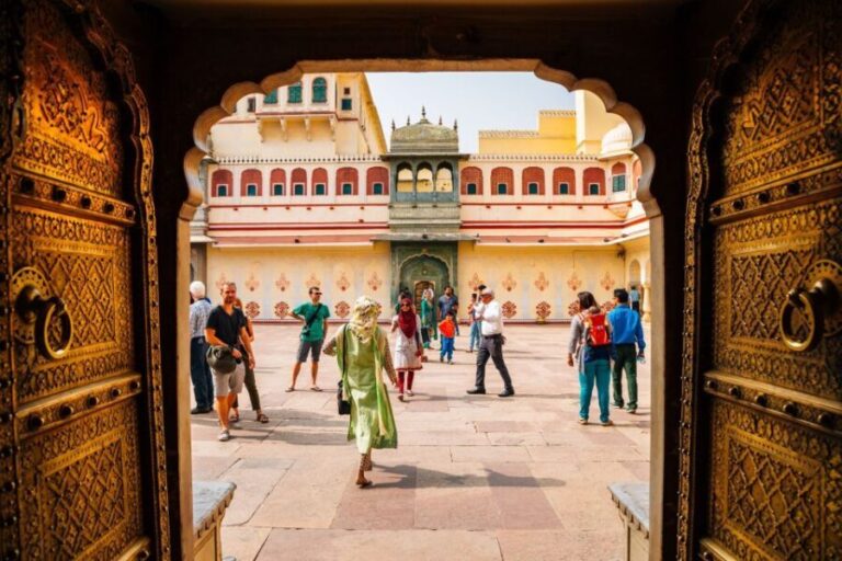 From Delhi: Jaipur Sightseeing Day Tour with Hotel Pickup - The Value of This Tour