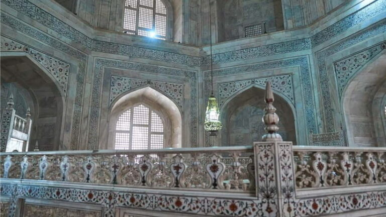 From Delhi: Private 3-Day Golden Triangle Tour with Hotels - Day 3: The Royal Charms of Jaipur and Return to Delhi