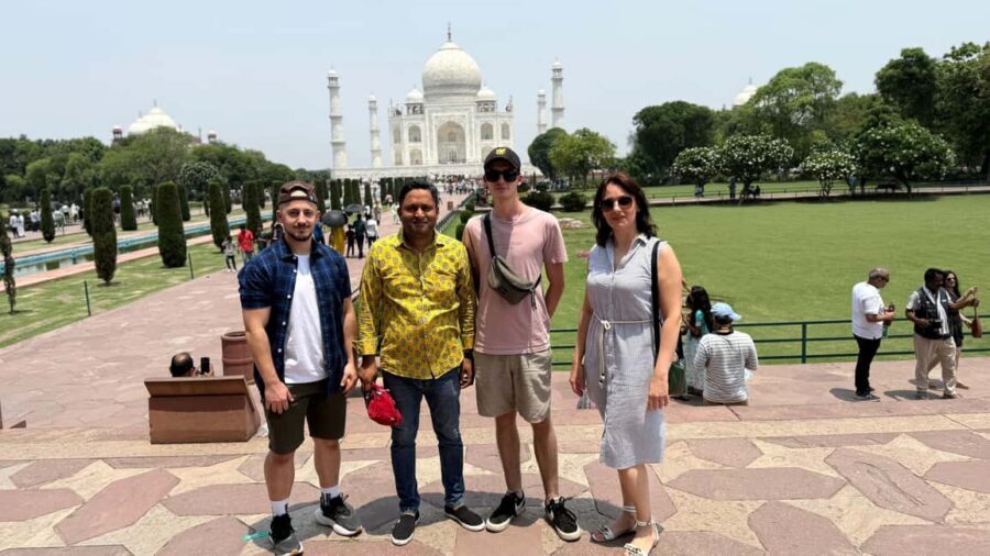 From Delhi: Private Agra & Taj Mahal Tour with 5 * Lunch - Who Will Love This Tour?