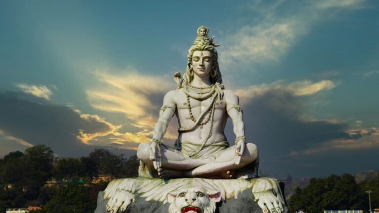 From Delhi: Private Day tour to Haridwar and Rishikesh - FAQ