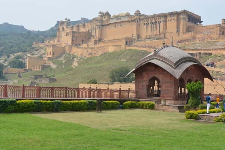 From Delhi: Private Jaipur 2-Day Tour with Accommodation - An Honest Look at the Itinerary and Experience