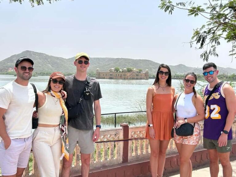 From Delhi: Private Overnight Jaipur Guided Tour - Transportation and Group Size