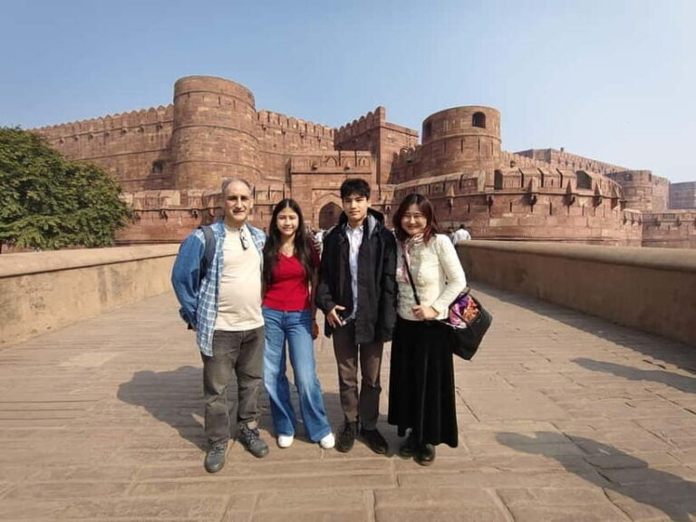 From Delhi: Private Taj Mahal & Agra Tour with 5* Lunch - The Sum Up