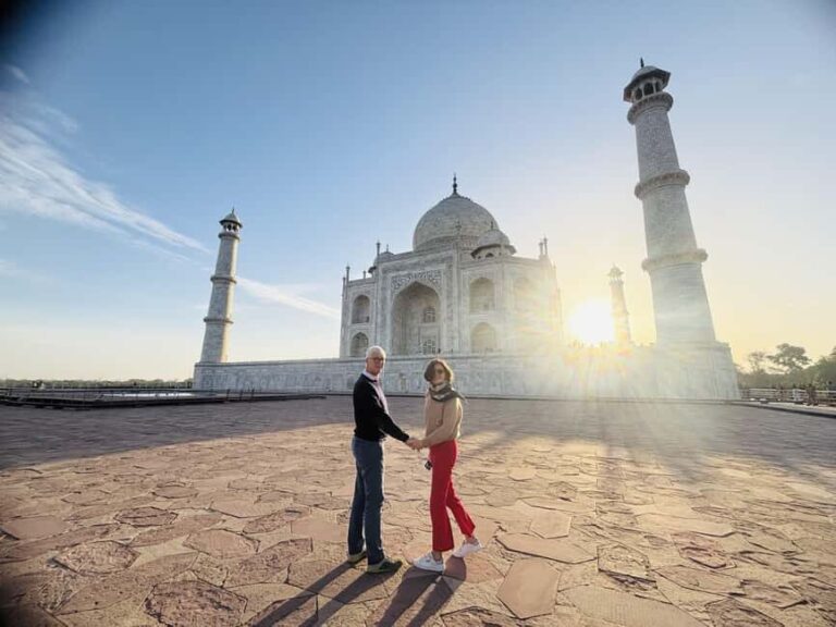 From Delhi: Sunrise Taj Mahal & Agra Tour with 5-Star Meal - What Travelers Are Saying: Authentic Feedback