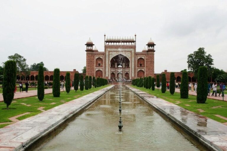 From Delhi: Taj Mahal, Agra Fort & Baby Taj Private Day Tour - Authentic Insights from Fellow Travelers