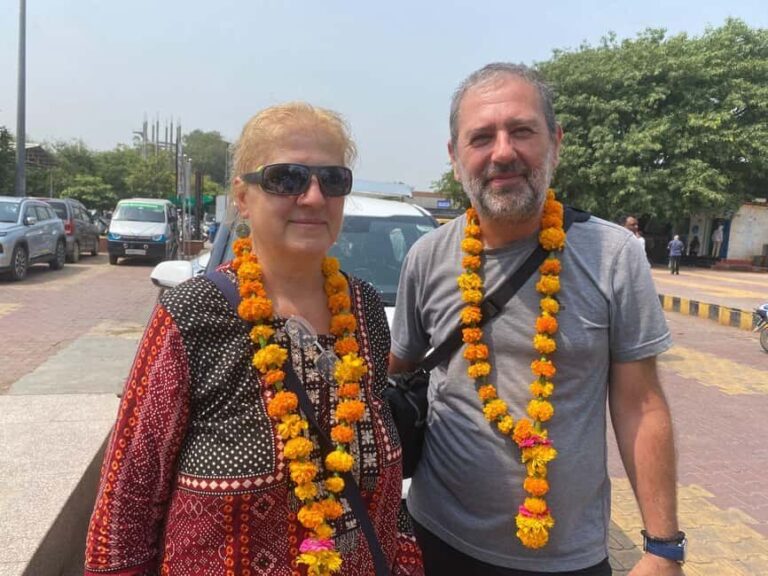 From Delhi: Taj Mahal & Agra Fort Day Trip by Gatimaan Train - Exploring the Gems of Agra: Taj Mahal, Fort, and Baby Taj