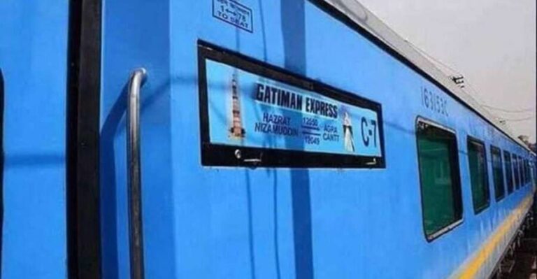 From Delhi: Taj Mahal & Agra Tour By India's Fastest Train - What Travelers Say