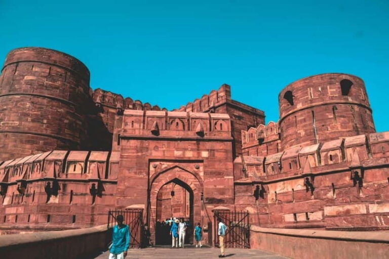 From Delhi: Taj Mahal Sunrise and Agra Day Trip By Car - The Magic of Sunrise at the Taj Mahal