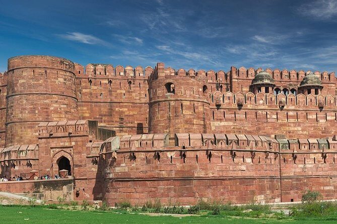 From Delhi : Tajmahal Sunrise tour with Agra fort, Baby Taj, Meal - Authenticity and Comfort: What Travelers Are Saying
