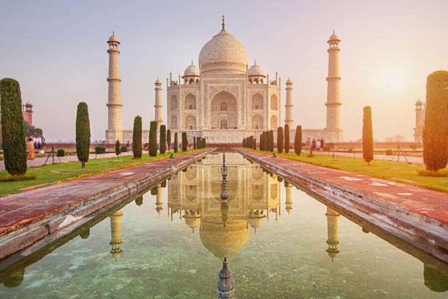 From Delhi:Full day seightseeing of Tajmahal & Agra fort - First Stop: The Taj Mahal