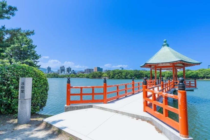 From Fukuoka: 3-Hour Tour of Castle Ruins & Ohori Park - Art and Culture at Fukuoka Art Museum