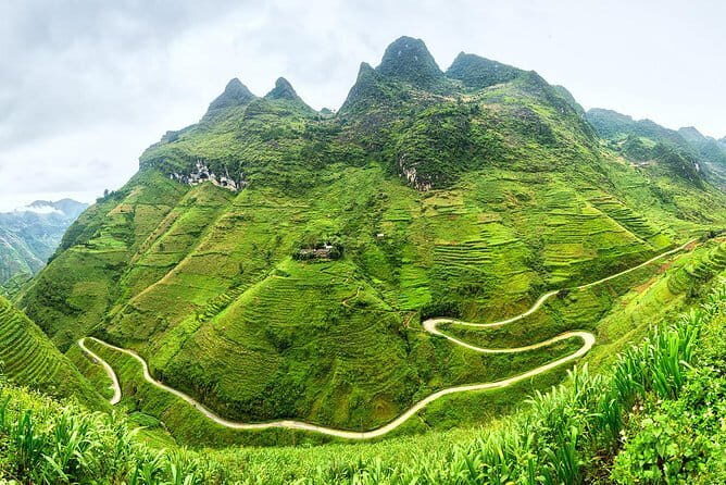 From Ha Giang: Motorbike Tour 3D2N (Small Group with Easy Riders) - Who Is This Tour Best Suited For?