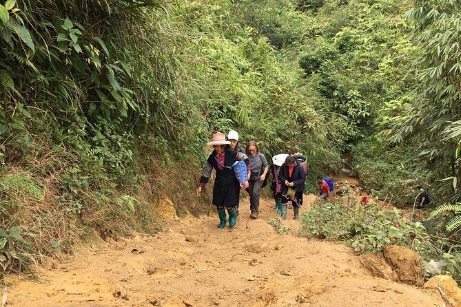 From Hanoi: 2 Days Luxury Sapa Trek & Fansipan Peak with Dcar - Who Would Love This Tour?