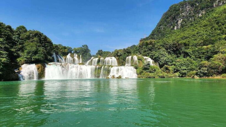 From Hanoi: 2-Night 2-Day explore Ban Gioc Waterfall - Transportation and Group Dynamics