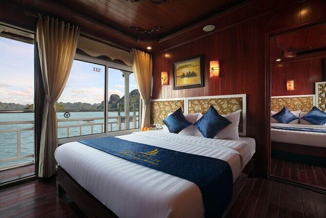 From Hanoi: 2D1N Ha Long Bay Deluxe Cruise with Bus Limousine - What Makes the Experience Stand Out