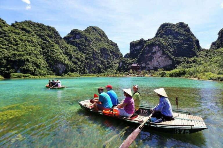 From Hanoi: Bai Dinh, Trang An, and Mua Cave Day Trip - Why This Tour Offers Great Value