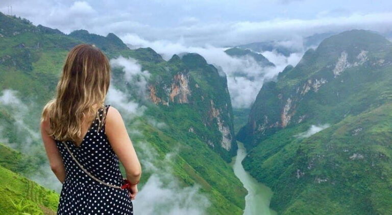 From Hanoi: Ha Giang Loop 3-Day Adventure with Sleeper Bus - Day 1: Arrival in Ha Giang and Scenic Drive to Dong Van