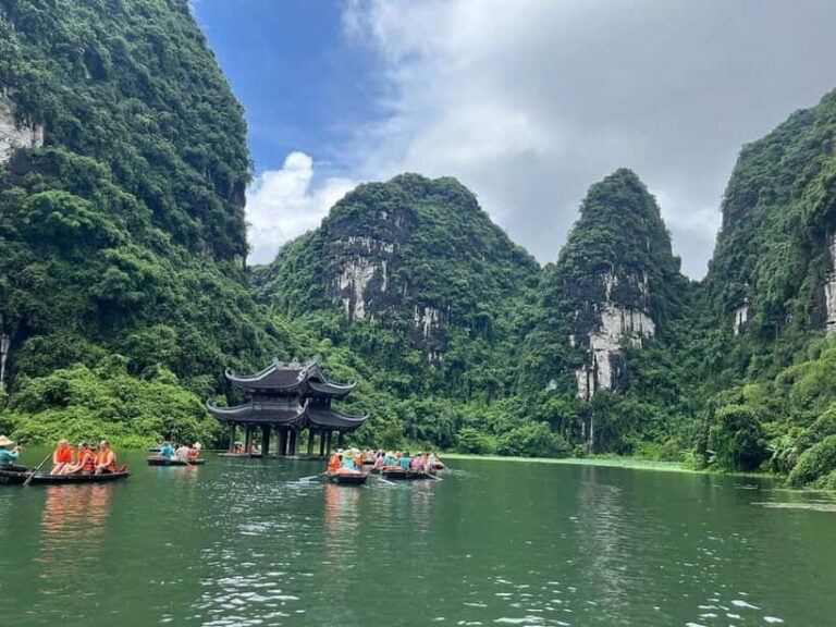 From Hanoi: Hoa Lu, Bai Dinh, Trang An, Tam Coc and Mua Cave - Exploring the Waterways: Tam Coc or Trang An