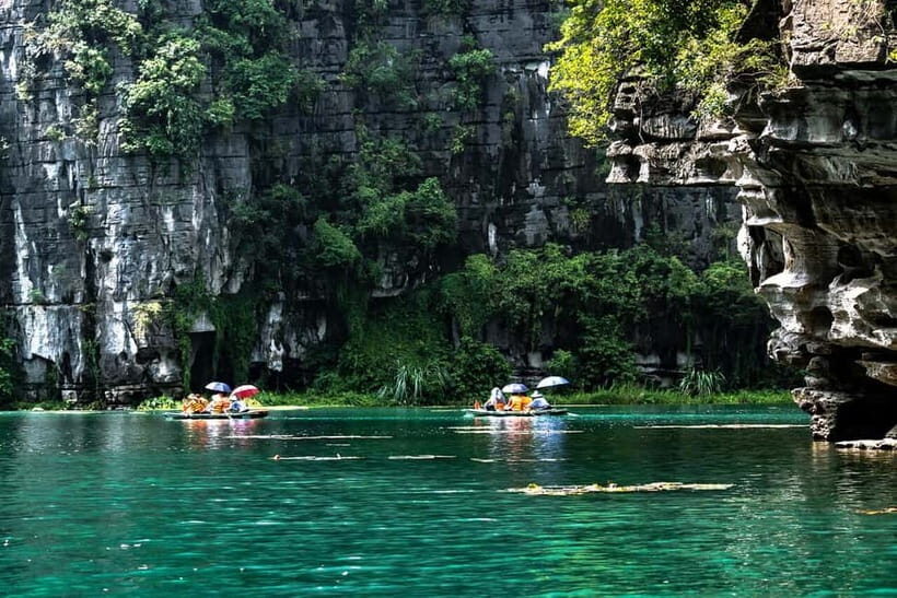 From Hanoi: Ninh Binh Bai Dinh or Hoa Lu, Trang An, Mua Cave - Who Will Love This Tour?