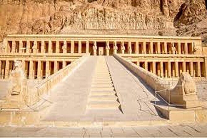 from Hurghada to Luxor Privat full day in Luxor with lunch - The Journey Begins: From Hurghada to Luxor