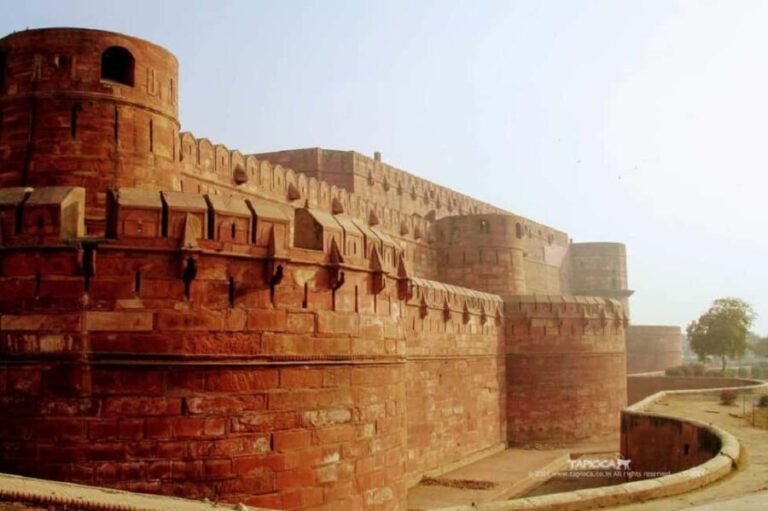 From Jaipur: Private Day Trip to Taj Mahal and Agra Fort - Why This Tour Works