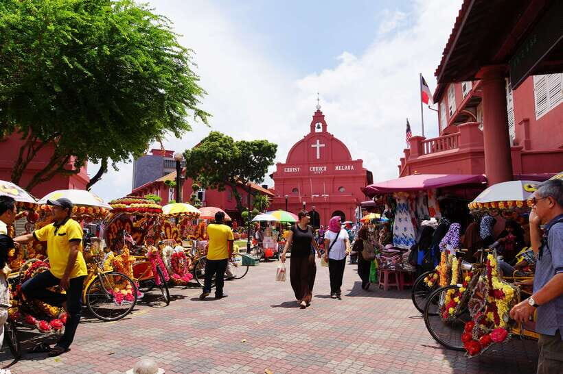 From Kuala Lumpur: Full-Day Historical Tour of Malacca - Cultural and Religious Sites
